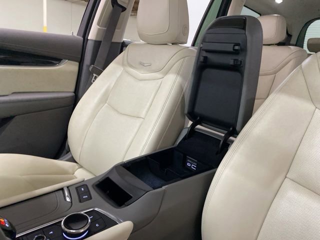 Used 2023 Cadillac XT6 Premium Luxury w/ Technology Package AWD/4WD image 73