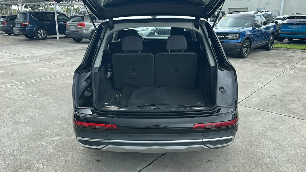 Used 2022 Audi Q7 3.0T Premium Plus image 32