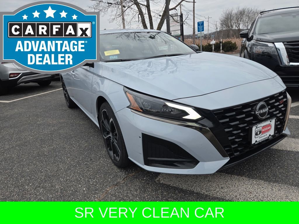 Used 2023 Nissan Altima 2.5 SR image 4