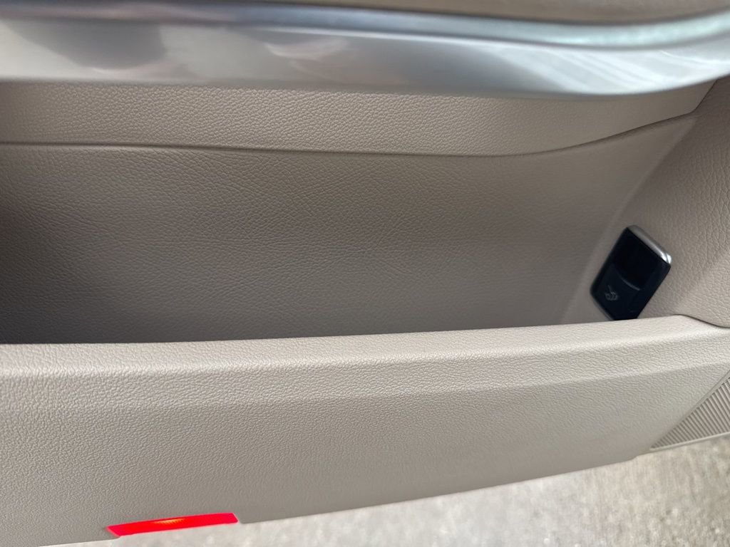 Used 2015 Mercedes-Benz E 350 4MATIC Sedan image 22