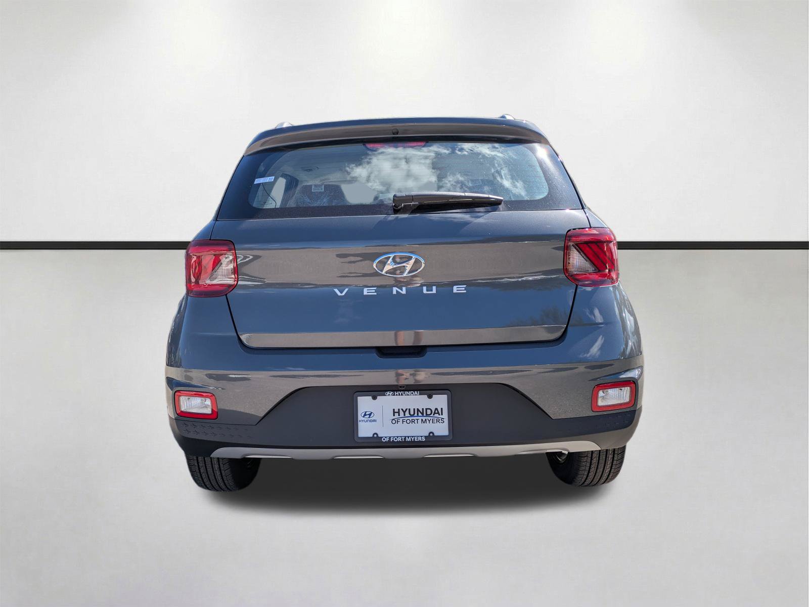 New 2026 Hyundai Venue SEL FWD image 6