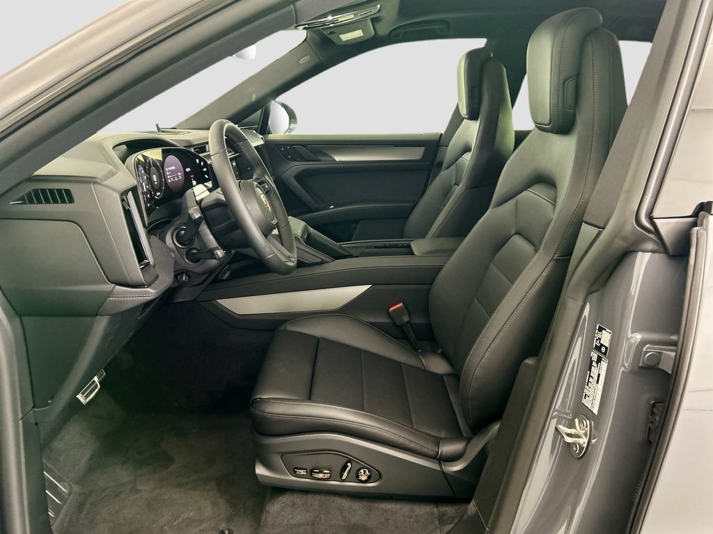 New 2026 Porsche Cayenne Electric AWD/4WD image 5
