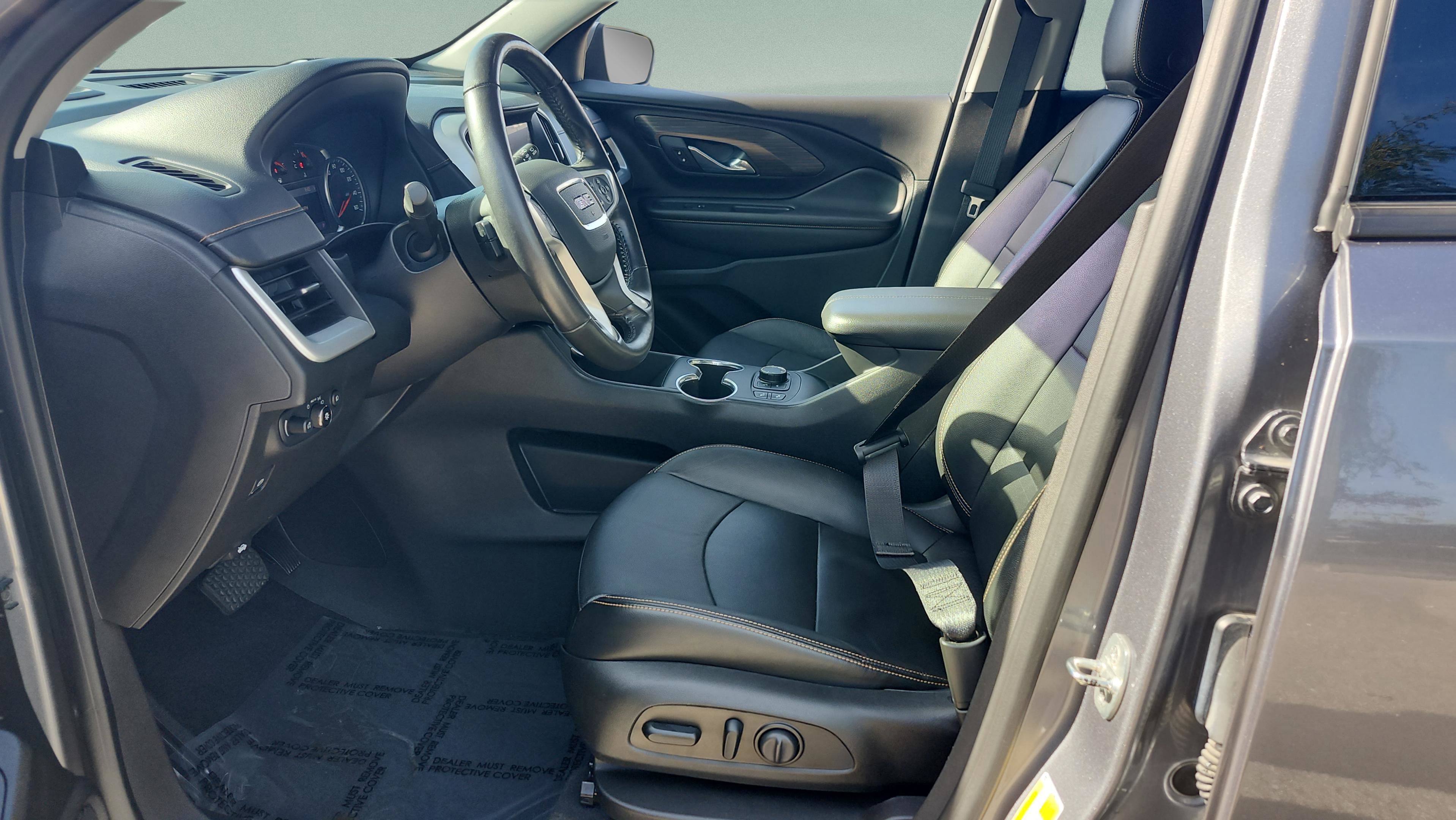 Used 2021 GMC Terrain SLT image 9