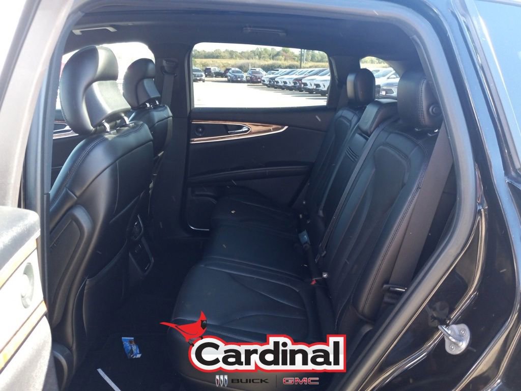 Used 2019 Lincoln Nautilus Reserve image 20