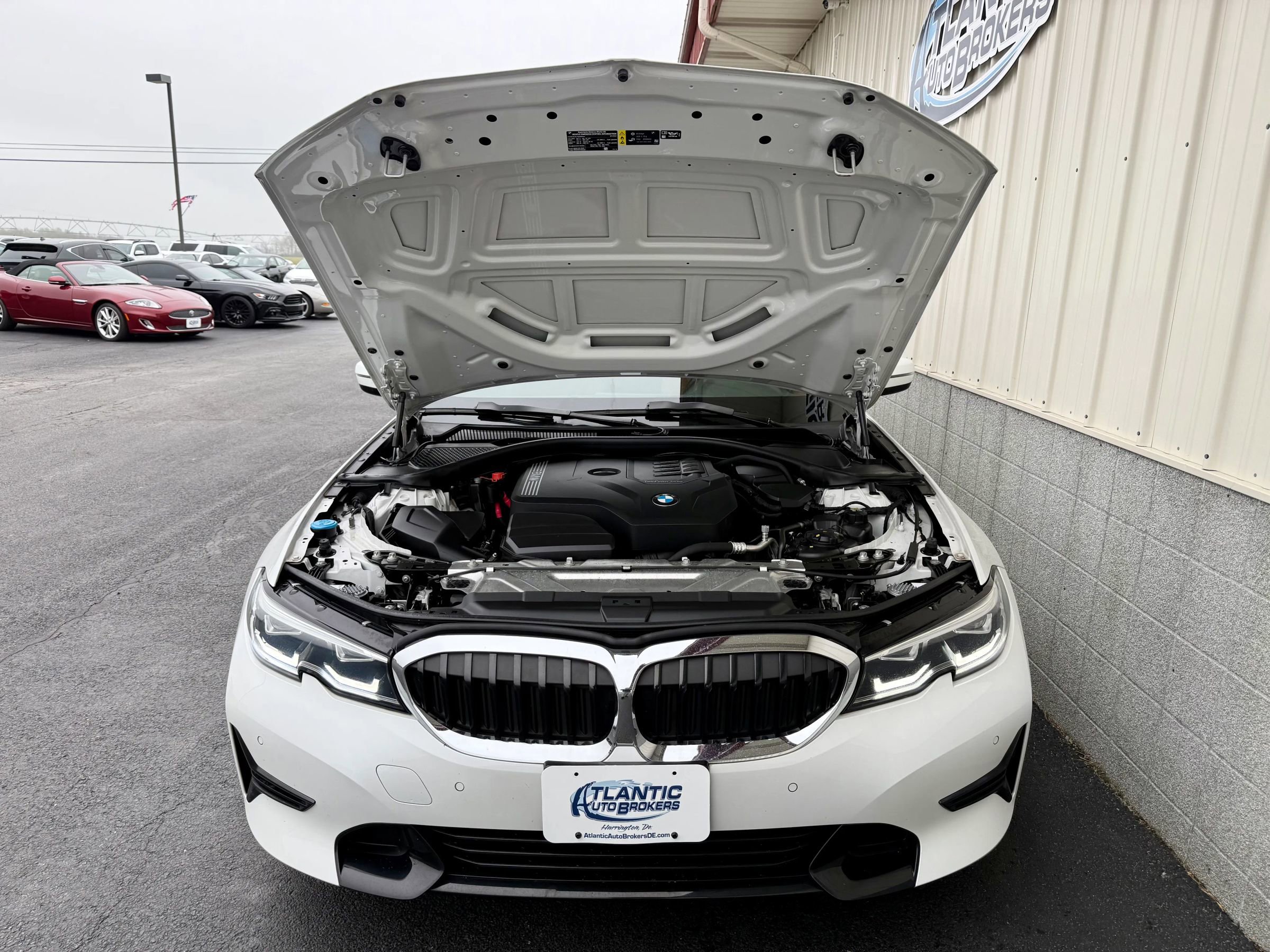 Used 2022 BMW 330i xDrive Sedan w/ Driving Assistance Package AWD/4WD image 9