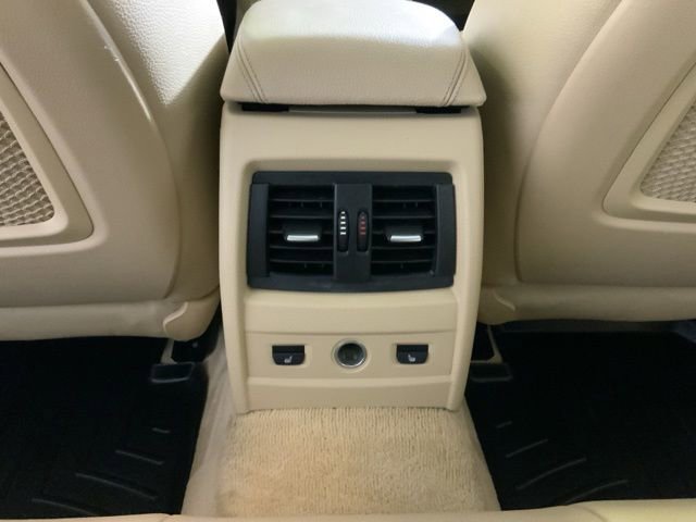 Used 2013 BMW 328i xDrive Sedan AWD/4WD image 27