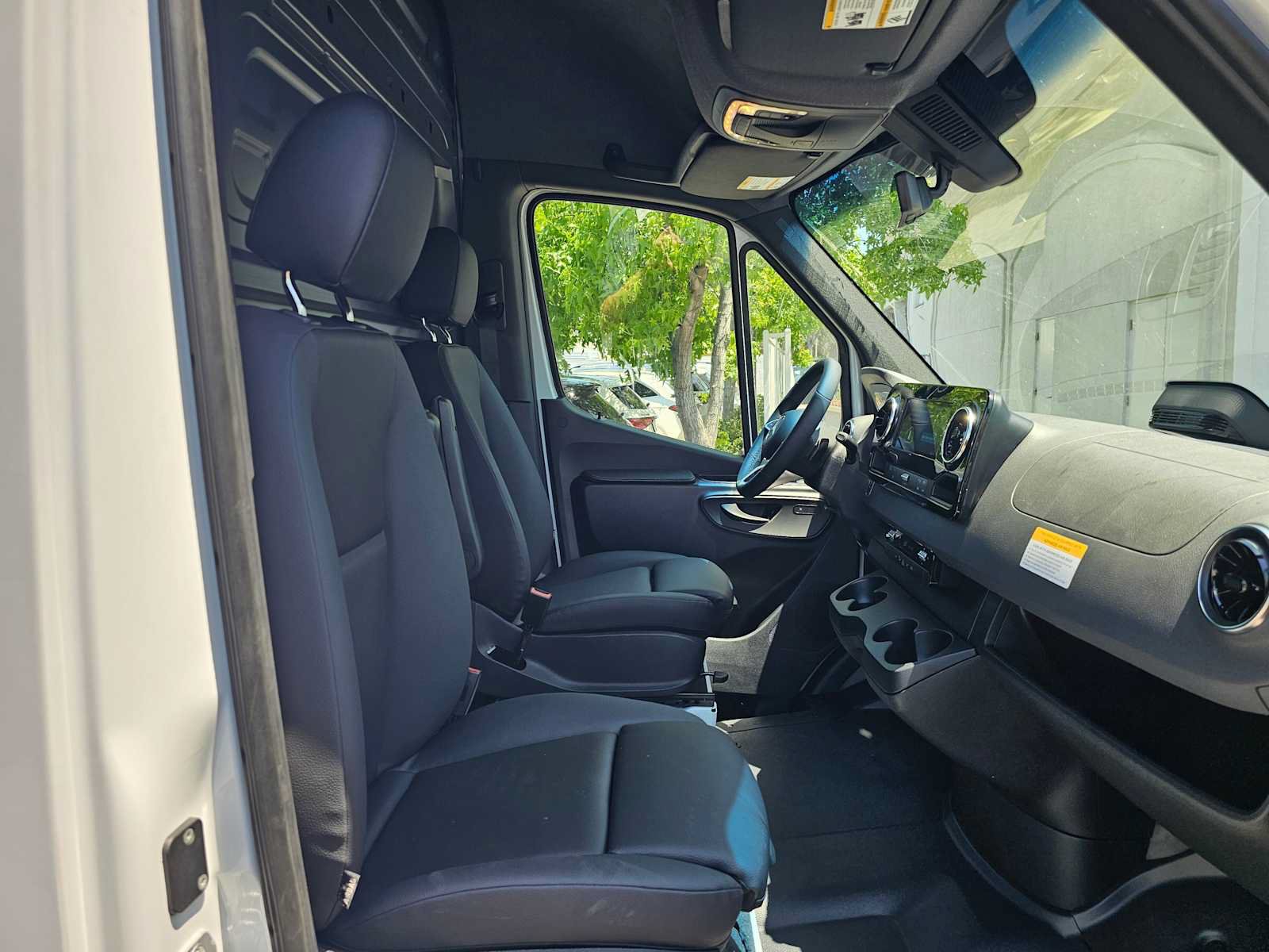 New 2026 Mercedes-Benz Sprinter 2500 image 10