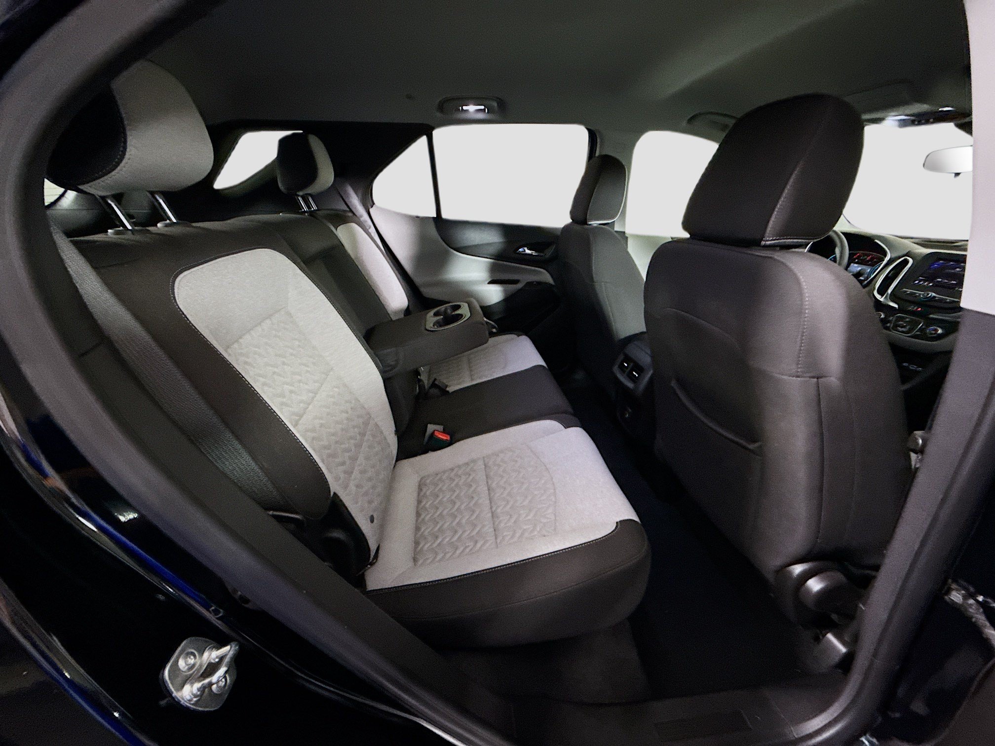 Used 2024 Chevrolet Equinox LS w/ LS Convenience Package FWD image 27