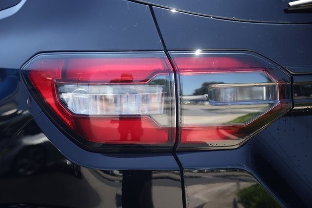 New 2025 Honda Pilot EX-L image 9