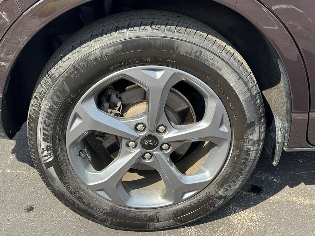 Certified 2023 Ford Escape ST-Line w/ Tech Pack #1 AWD/4WD image 44