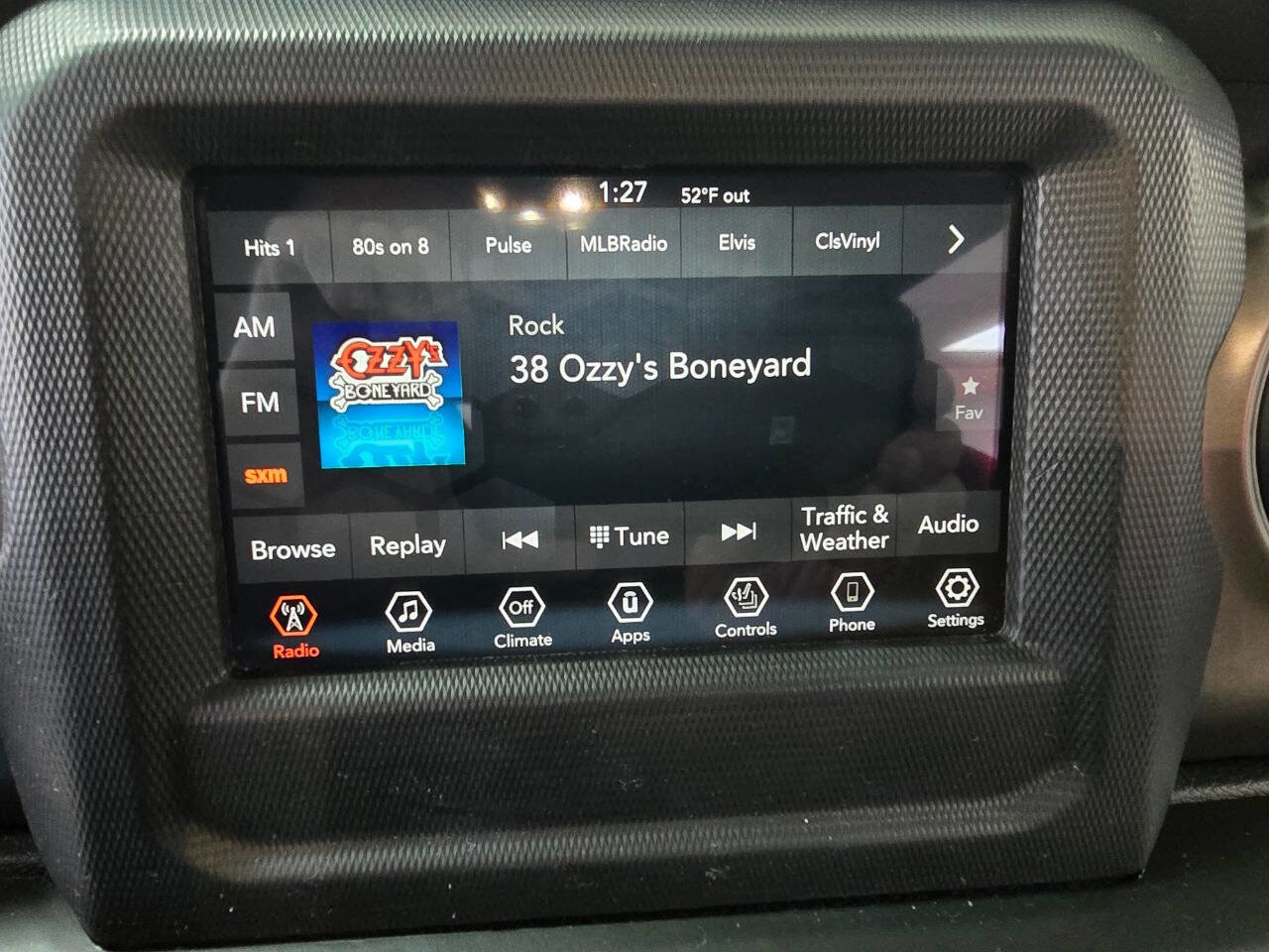 Used 2022 Jeep Wrangler Unlimited Sport image 28