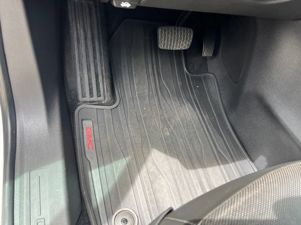 Used 2020 GMC Terrain SLT w/ Preferred Package FWD image 33