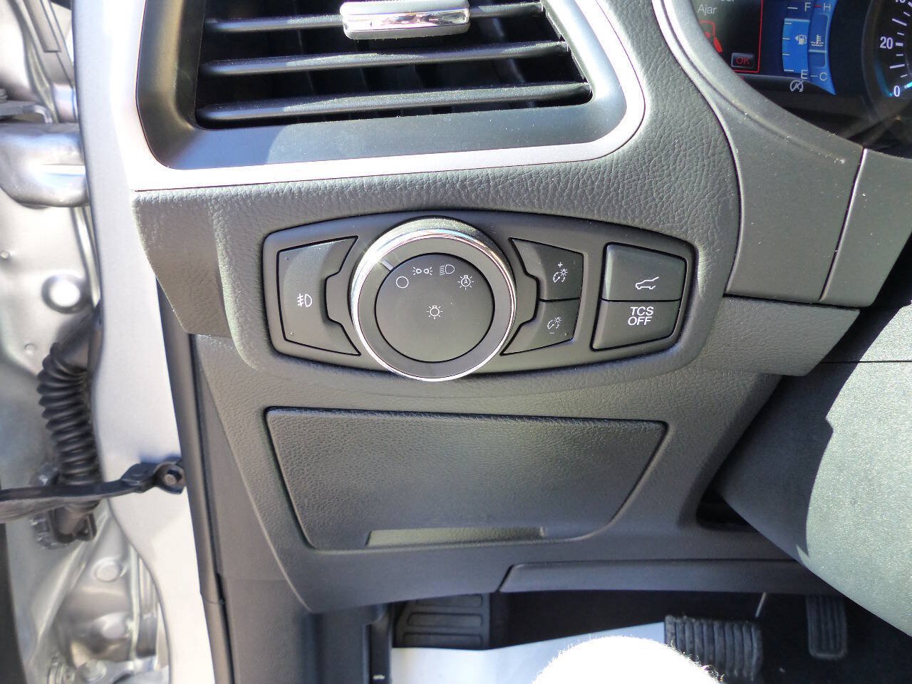 Used 2024 Ford Edge SEL w/ Convenience Package AWD/4WD image 22