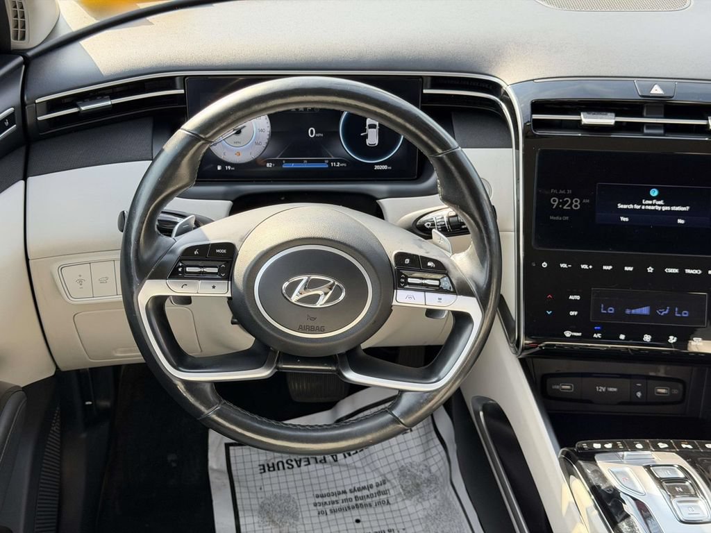 Certified 2023 Hyundai Tucson Limited AWD/4WD image 15