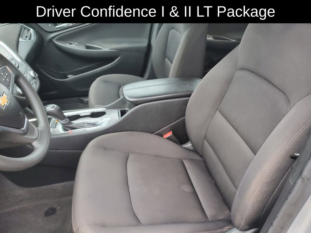 Used 2020 Chevrolet Malibu LT image 13