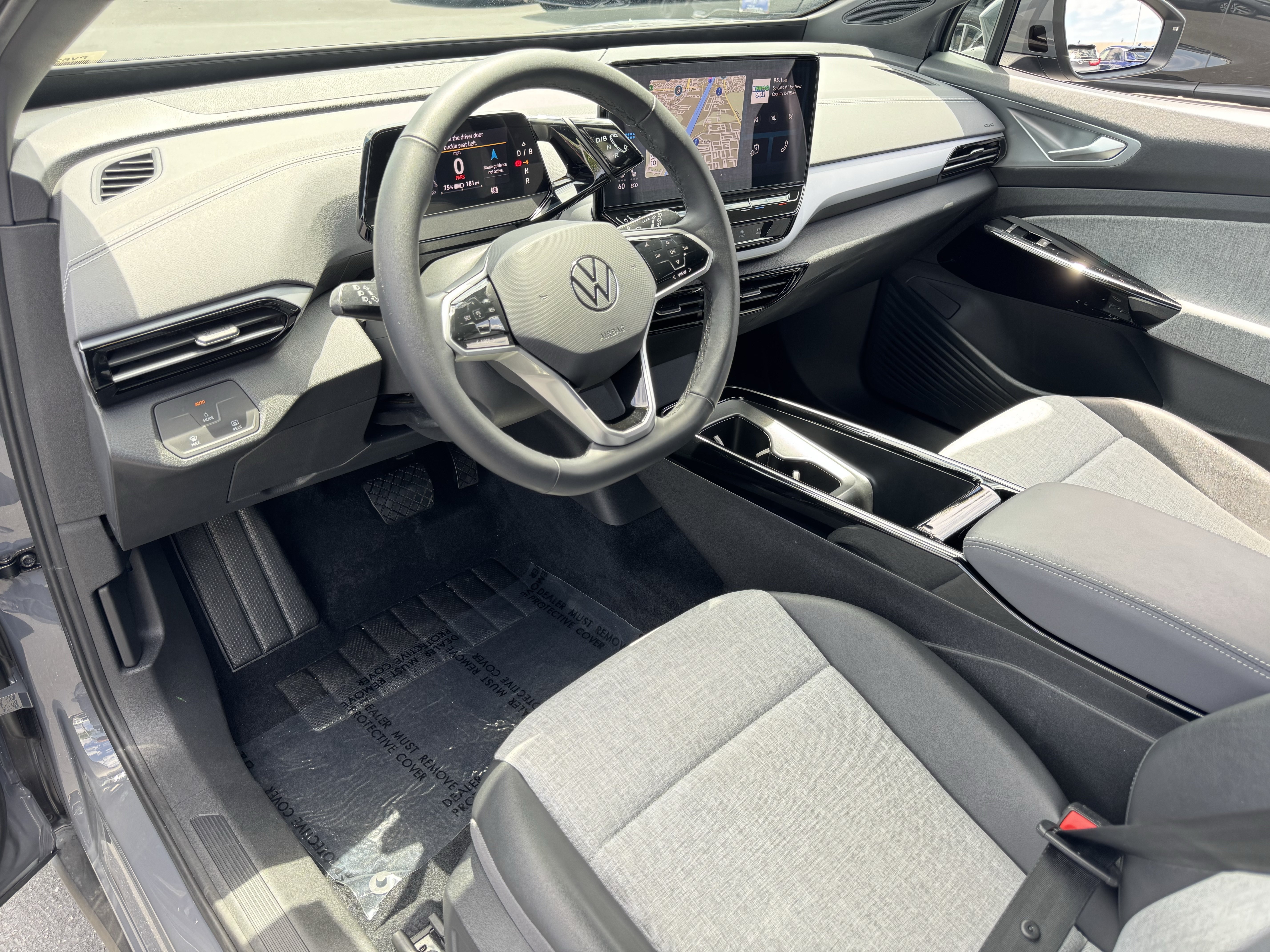 Certified 2023 Volkswagen ID.4 Pro RWD image 16