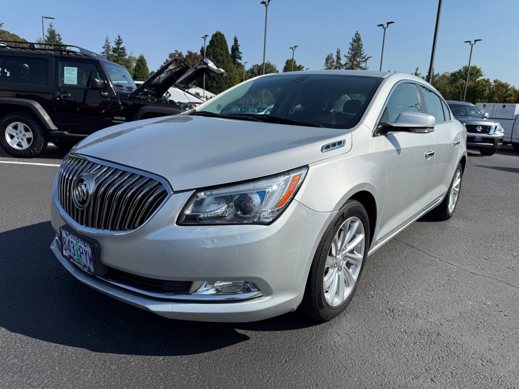 Used 2015 Buick LaCrosse Leather FWD image 12