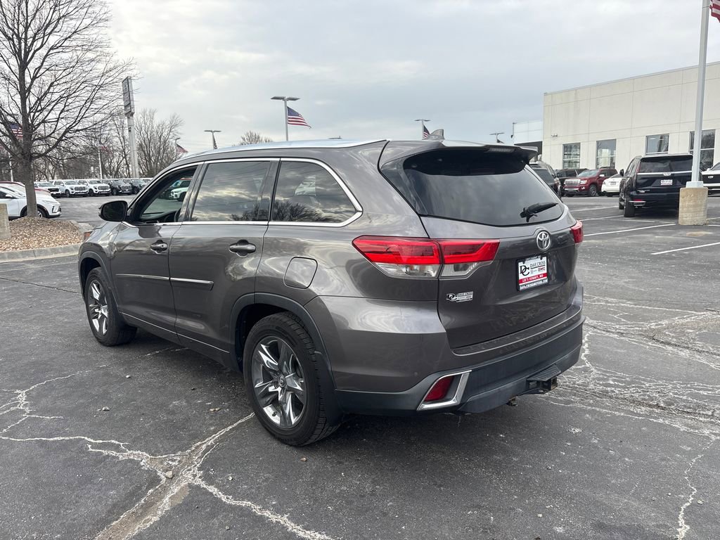 Used 2019 Toyota Highlander Limited Platinum image 8