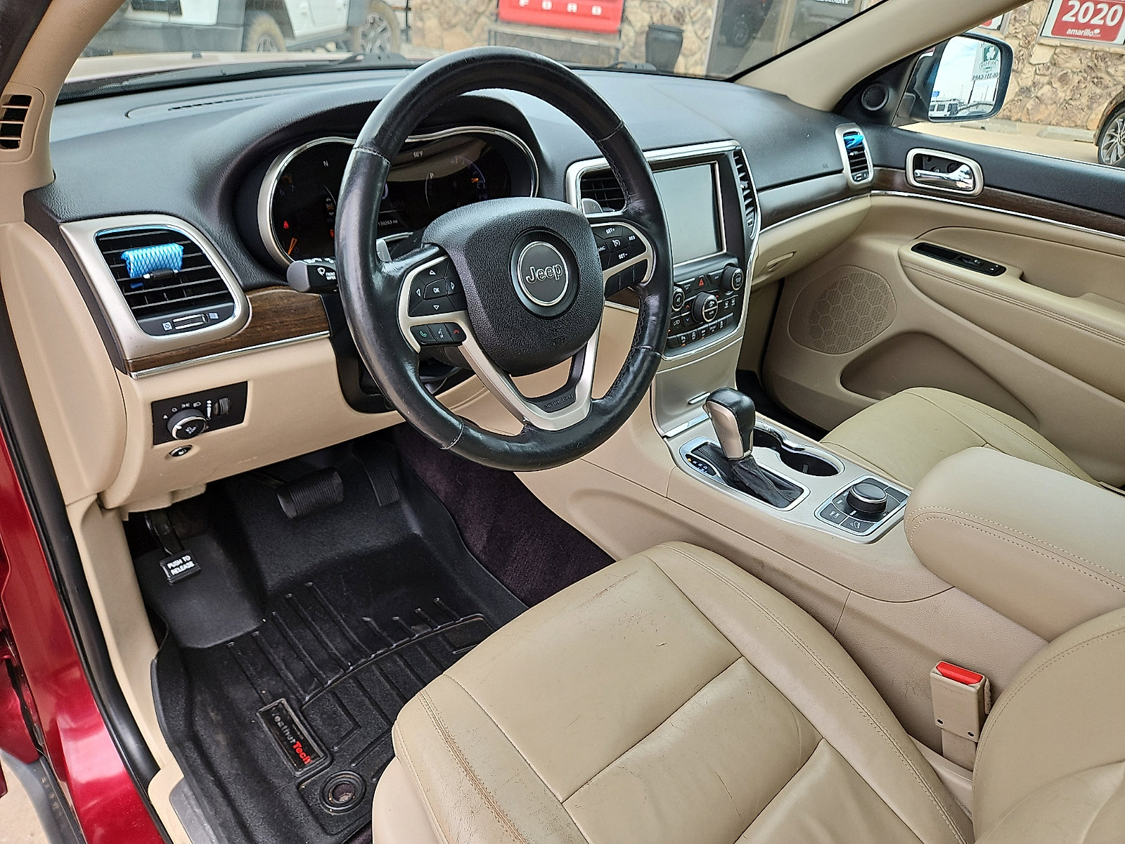 Used 2016 Jeep Grand Cherokee Limited w/ Trailer Tow Group IV AWD/4WD image 11