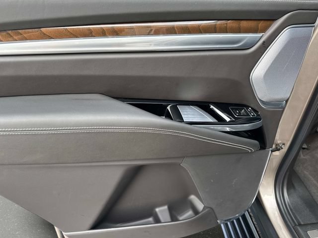 Certified 2025 Cadillac Escalade Sport Platinum AWD/4WD image 11