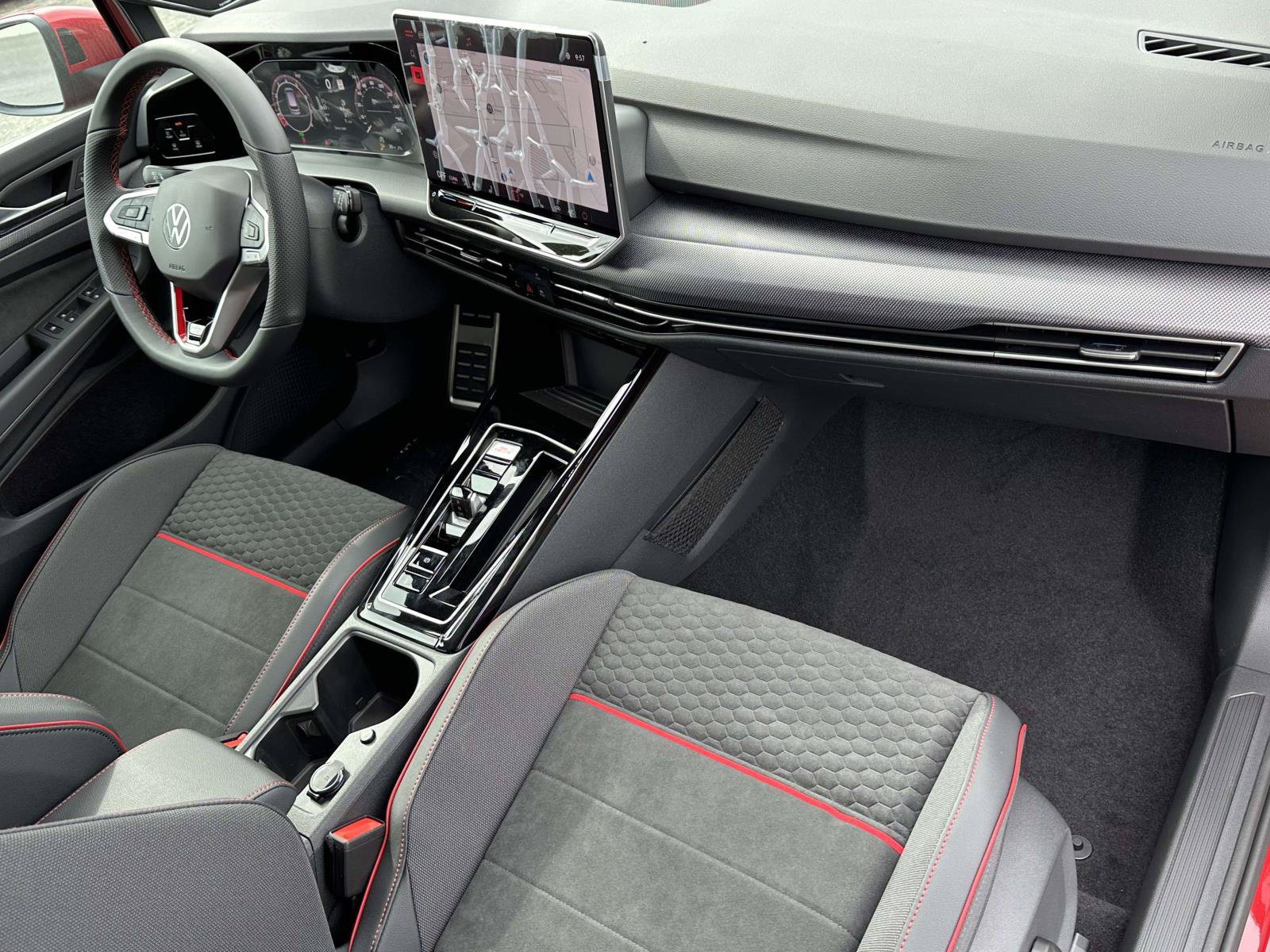 New 2026 Volkswagen GTI SE FWD image 12