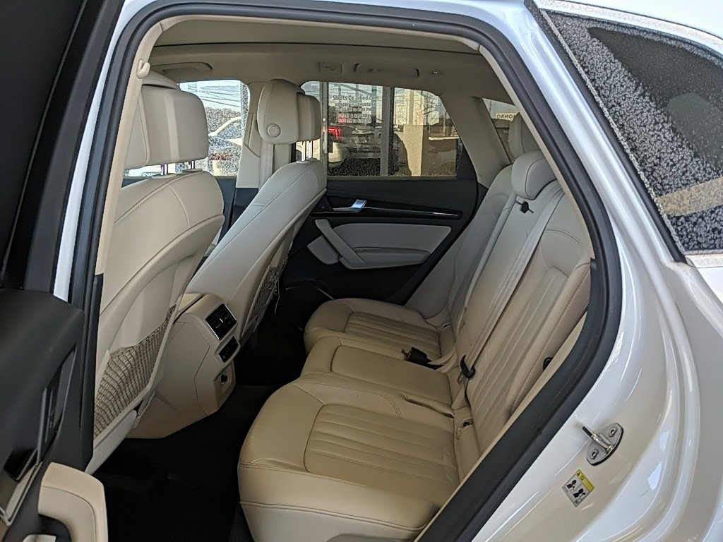 Used 2018 Audi Q5 2.0T Premium Plus w/ Premium Plus Package image 16