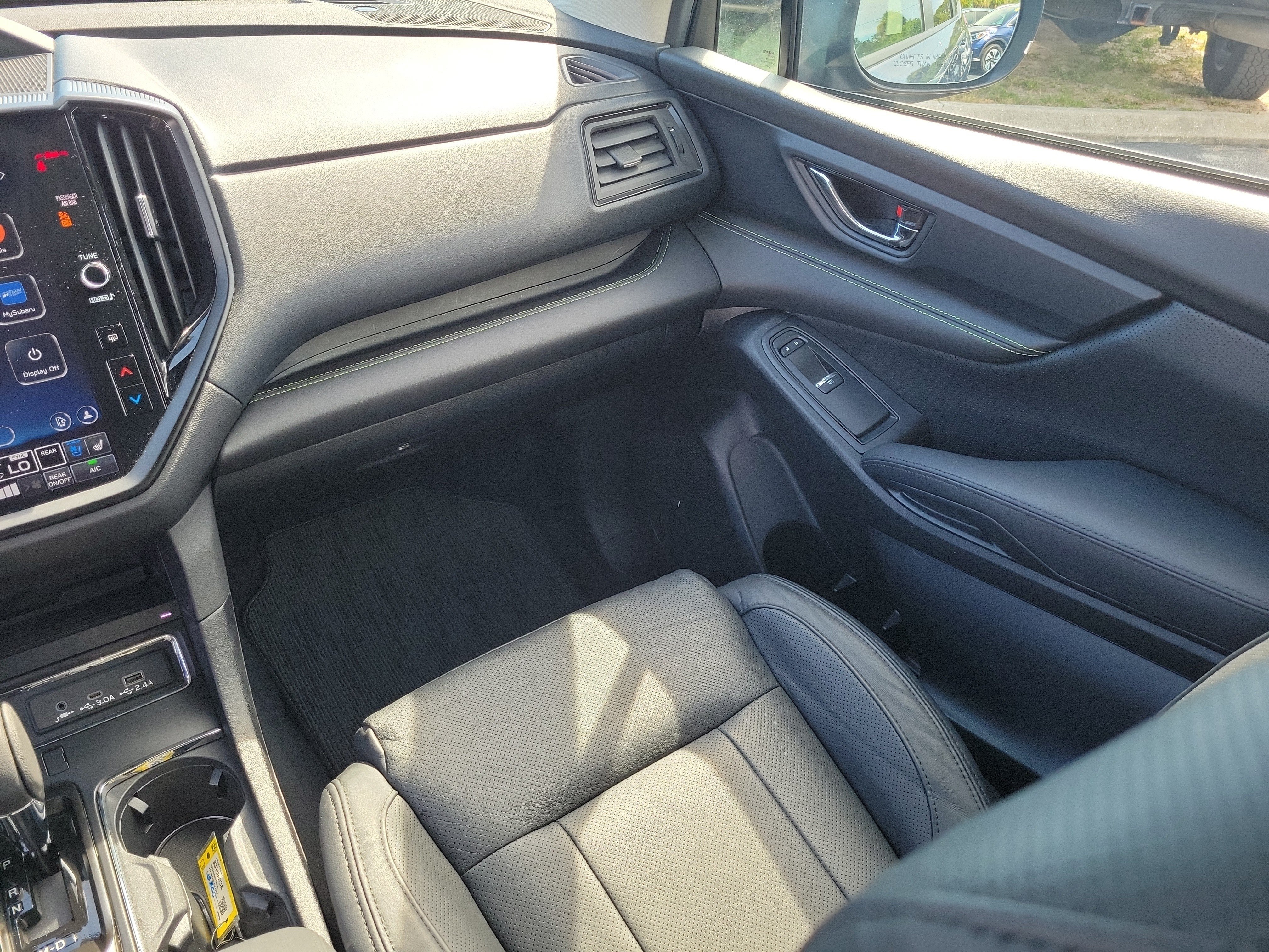 Certified 2025 Subaru Ascent Bronze Edition AWD/4WD image 18