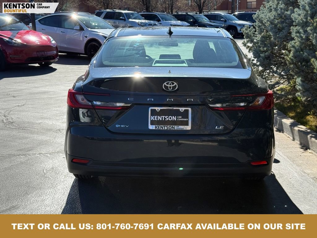 Used 2026 Toyota Camry LE image 7