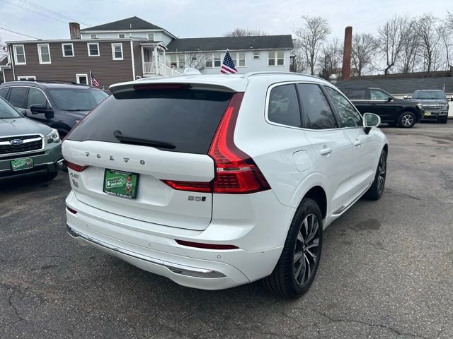 Used 2023 Volvo XC60 B5 Plus AWD/4WD image 7