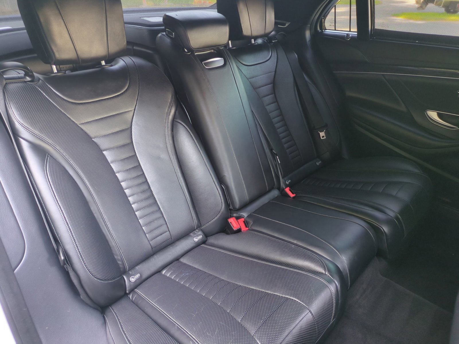 Used 2018 Mercedes-Benz S 560 4MATIC Sedan image 23
