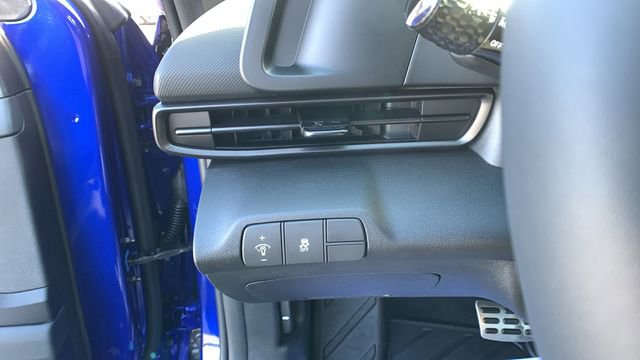 Certified 2026 Hyundai Elantra SEL Sport image 12