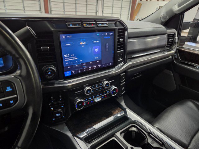 Used 2024 Ford F350 Lariat w/ Lariat Ultimate Package AWD/4WD image 48