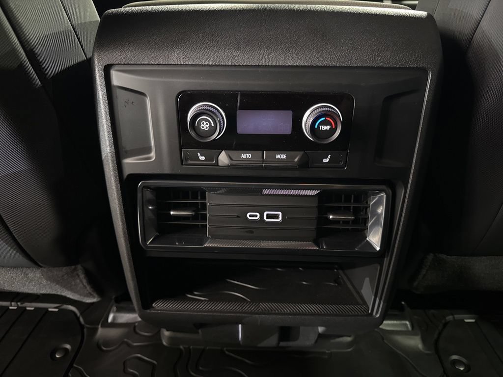 New 2026 GMC Hummer EV 4x4 Crew Cab image 32