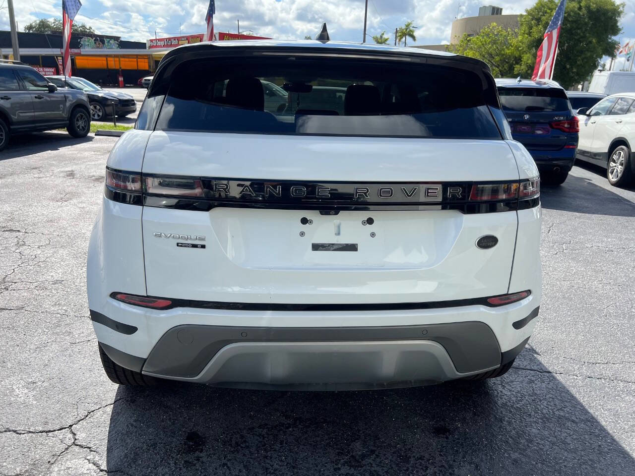 Used 2020 Land Rover Range Rover Evoque S image 4