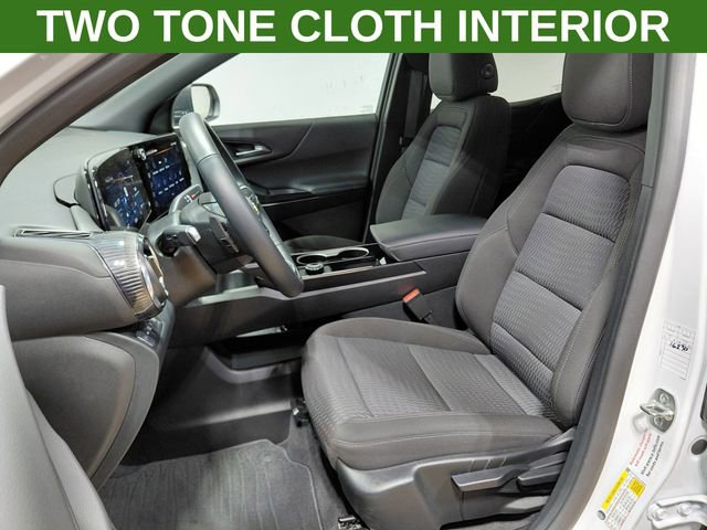 Used 2026 Chevrolet Equinox LT AWD/4WD image 3