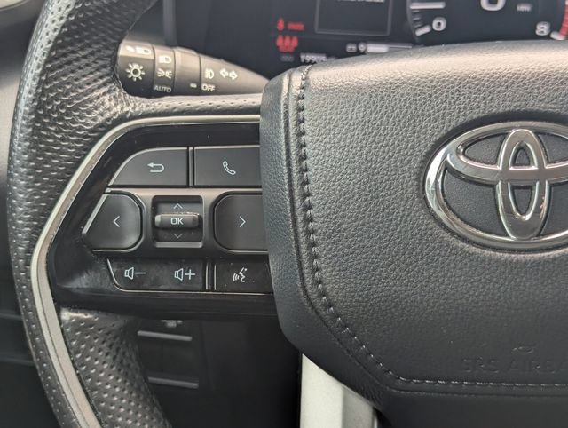 Used 2024 Toyota Tundra Limited AWD/4WD image 18