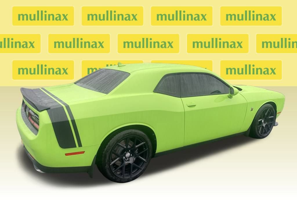 Used 2015 Dodge Challenger R/T Scat Pack image 3