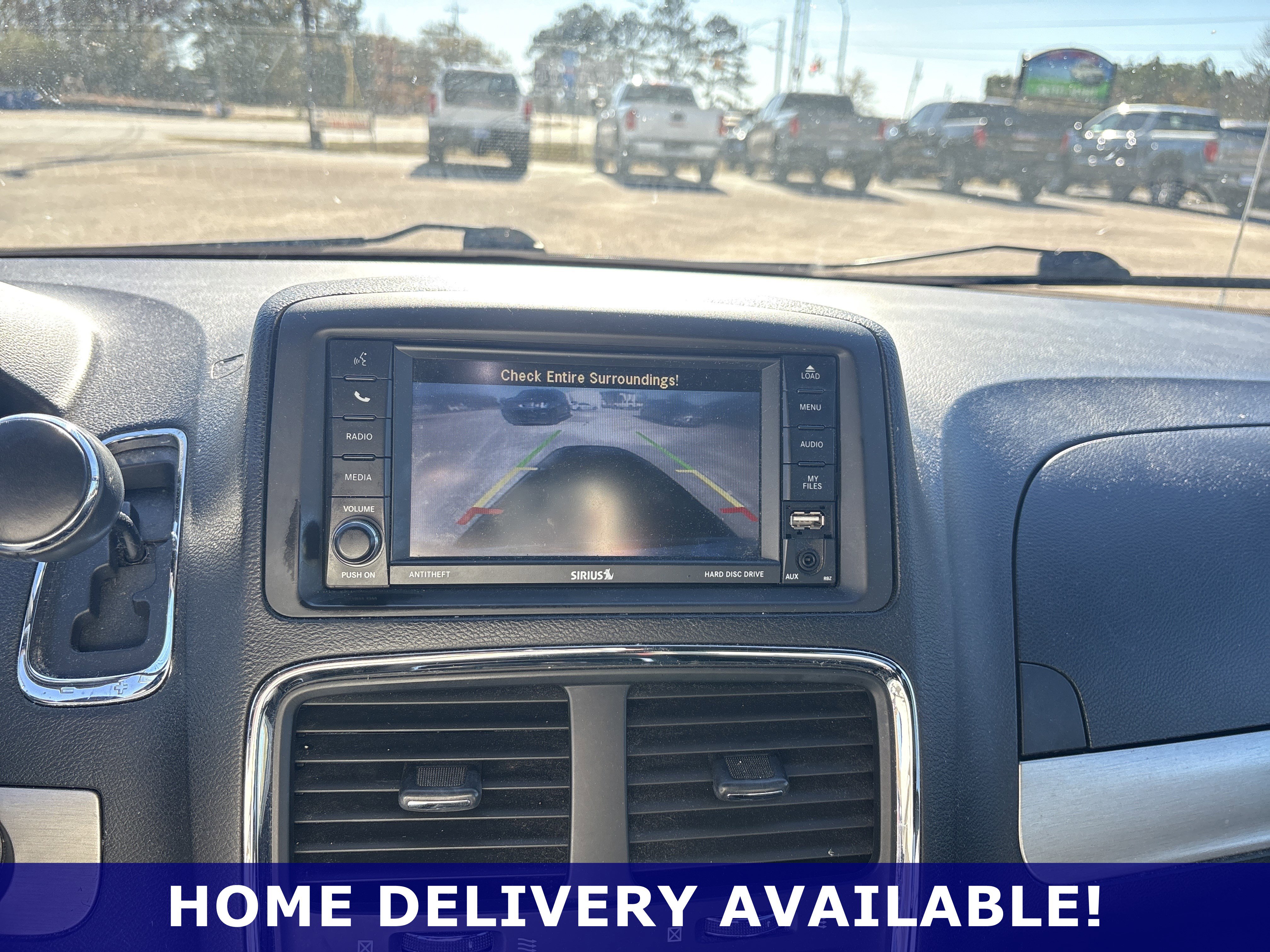 Used 2013 Dodge Grand Caravan R/T image 17