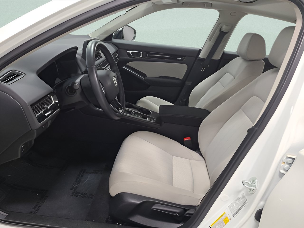 Certified 2024 Honda Civic EX image 17