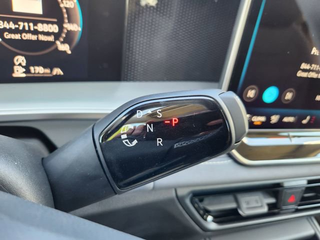 New 2026 Volkswagen Tiguan SE image 13