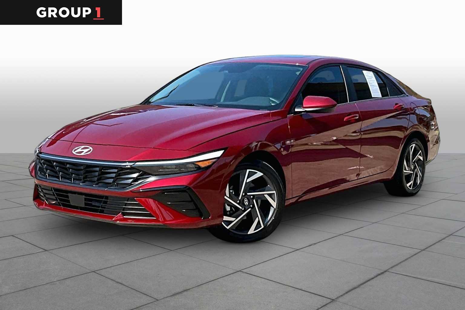 Used 2024 Hyundai Elantra SEL w/ Convenience Package
