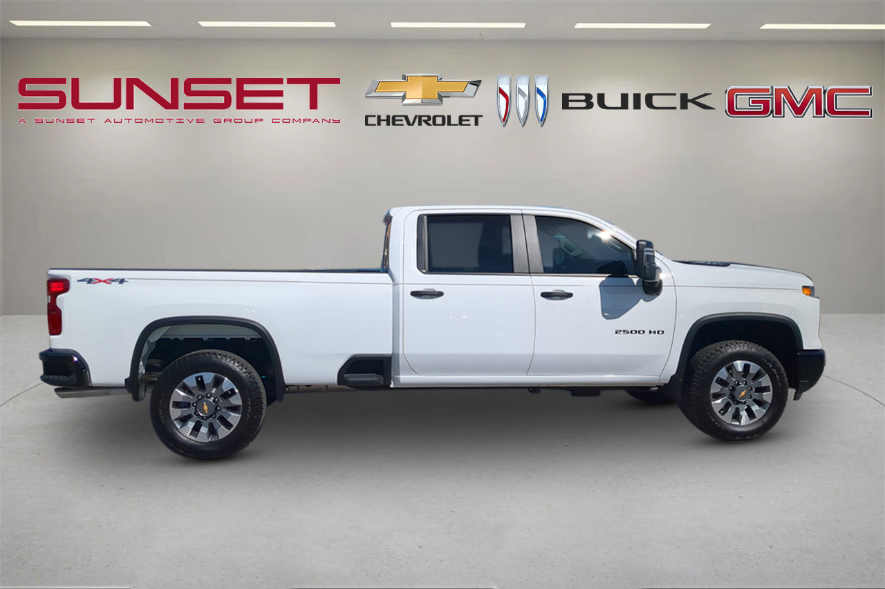 Certified 2025 Chevrolet Silverado 2500 Custom w/ Custom Value Package image 3