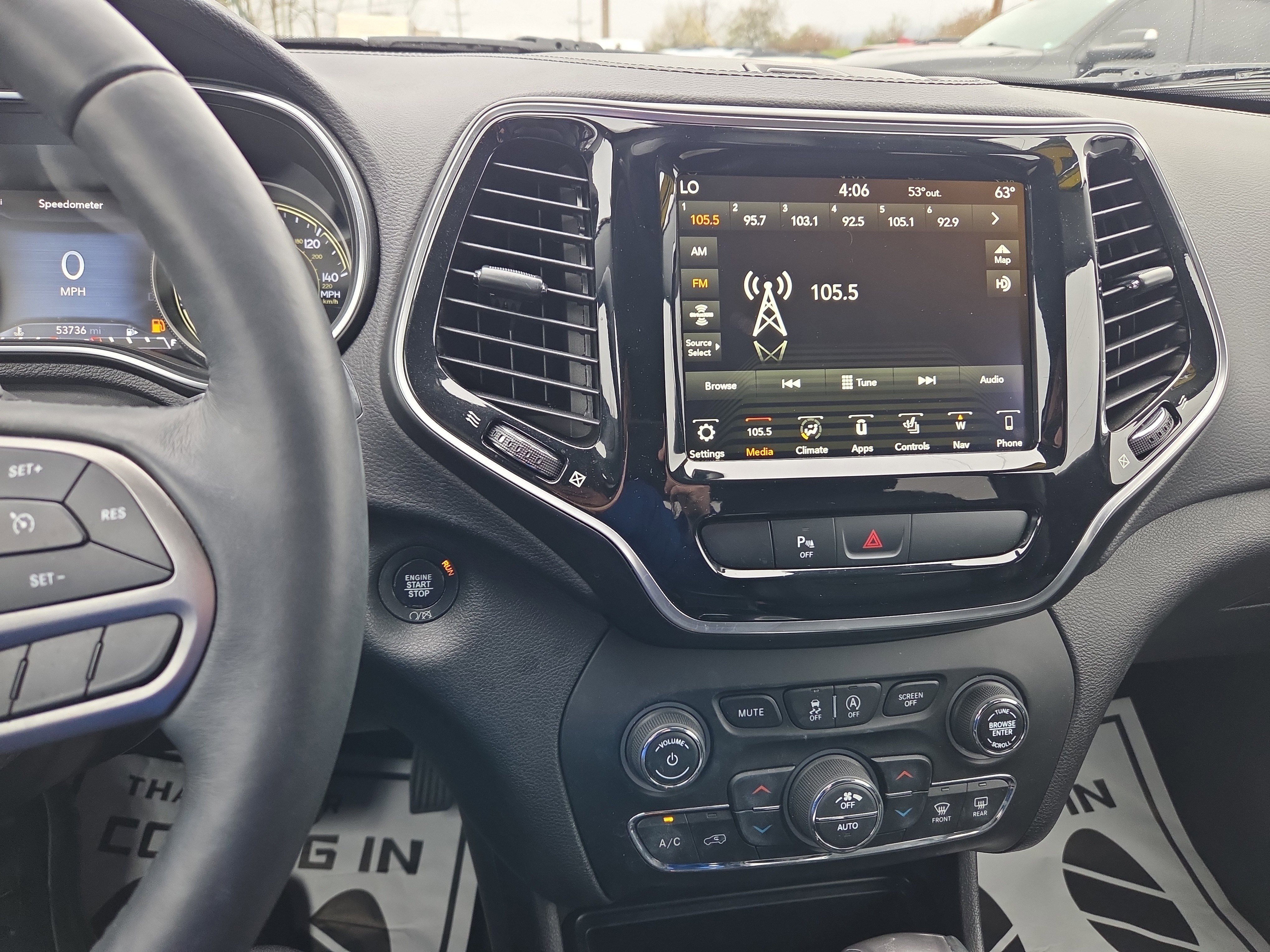 Used 2019 Jeep Cherokee Limited image 24