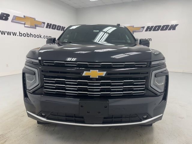 New 2026 Chevrolet Suburban High Country image 2