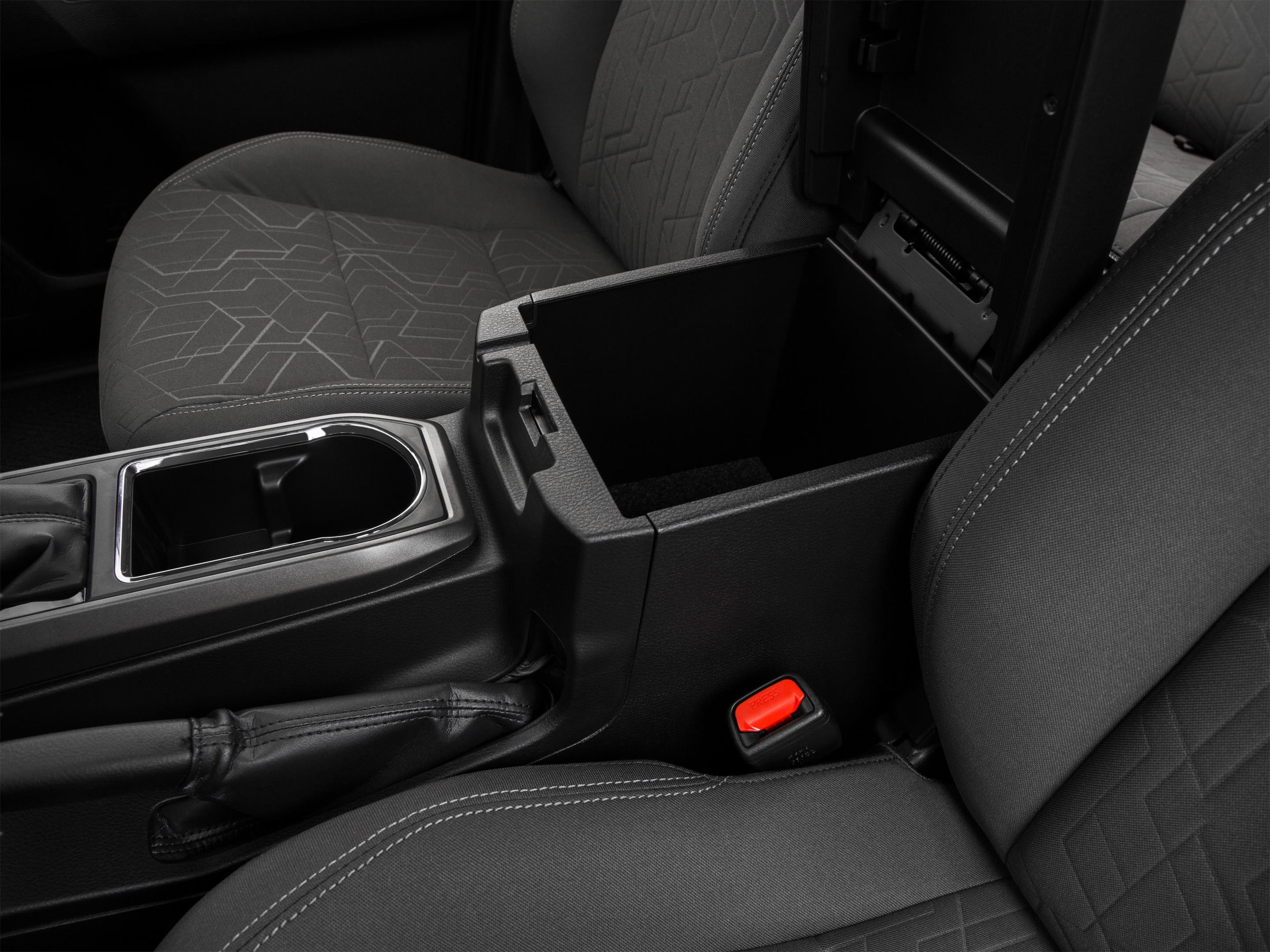 Used 2017 Toyota Tacoma TRD Sport w/ Premium & Technology Package image 19