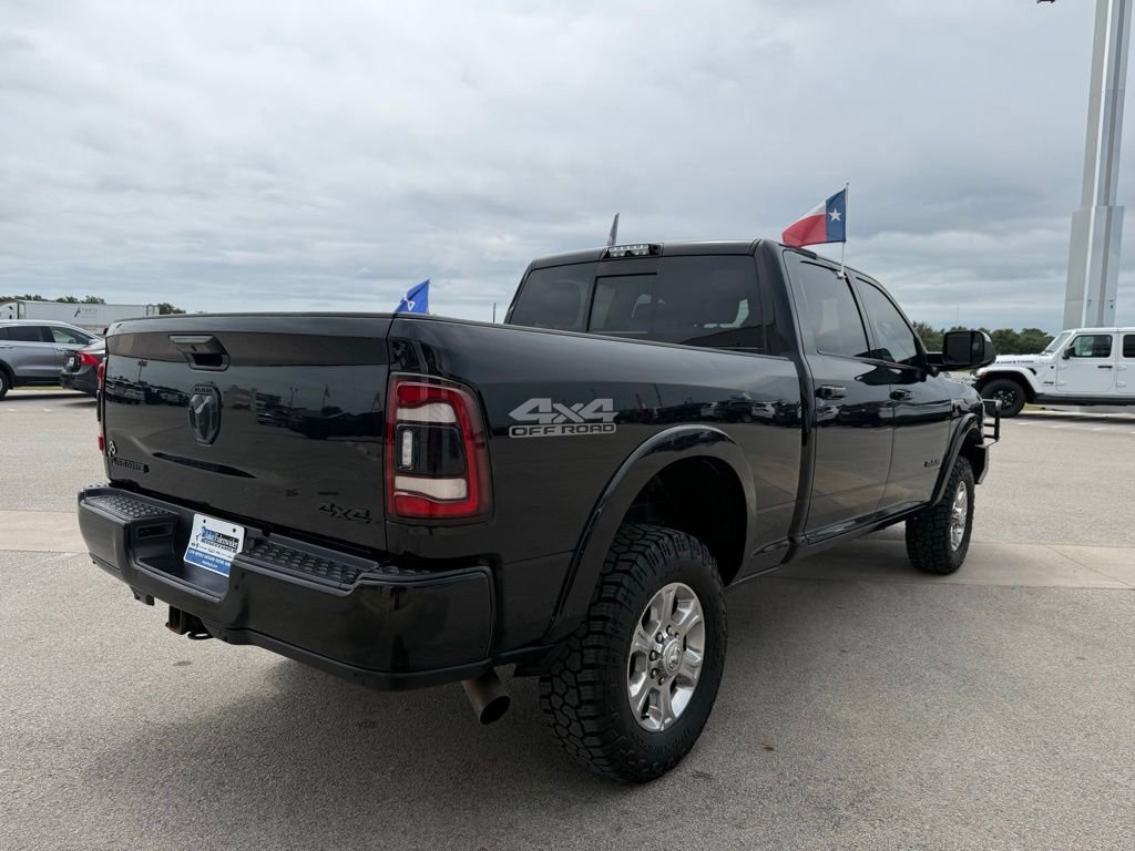 Used 2019 RAM 2500 Laramie w/ Black Appearance Package AWD/4WD image 5