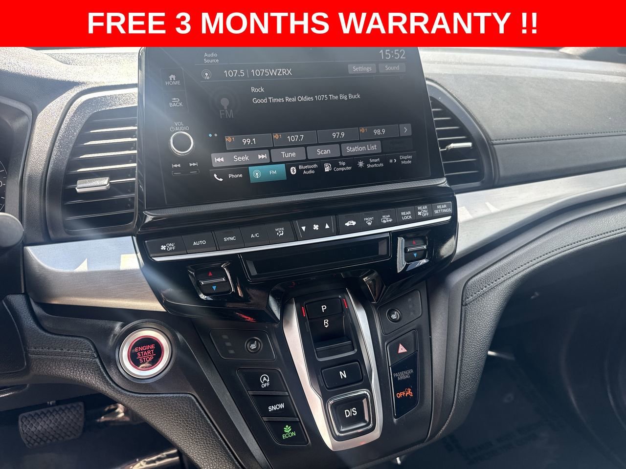 Used 2025 Honda Odyssey Sport-L image 17