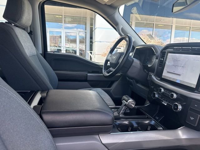 Used 2023 Ford F150 Lightning XLT image 40