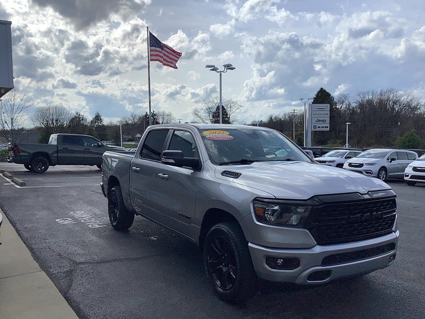 Certified 2022 RAM 1500 Big Horn AWD/4WD image 3