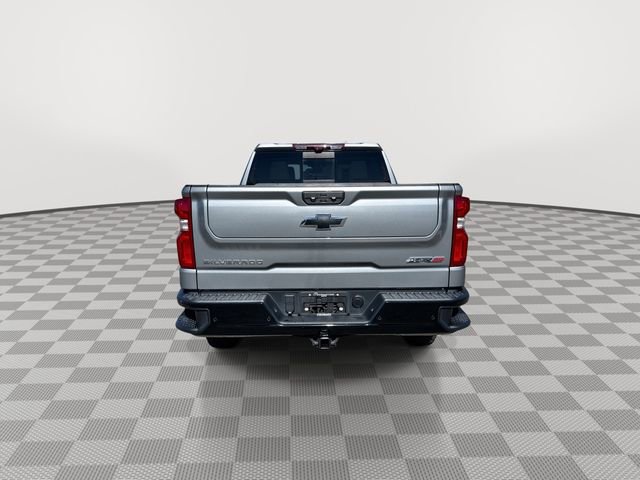 Used 2023 Chevrolet Silverado 1500 ZR2 w/ Technology Package image 9